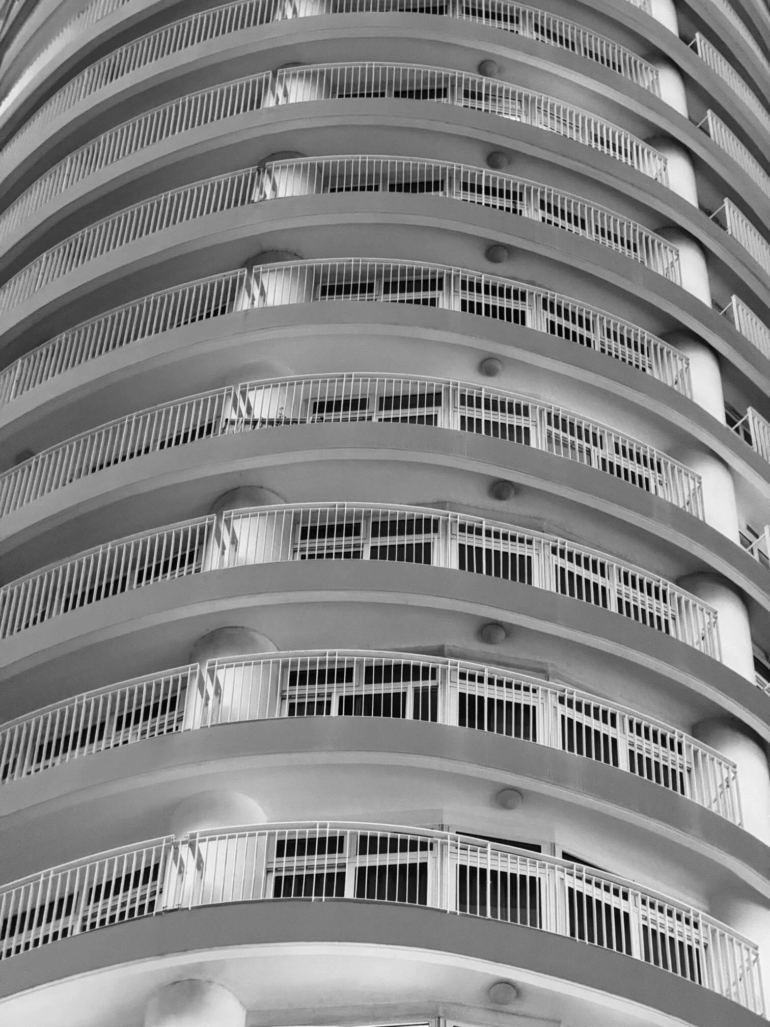 Da Nang Hotel rounded close up